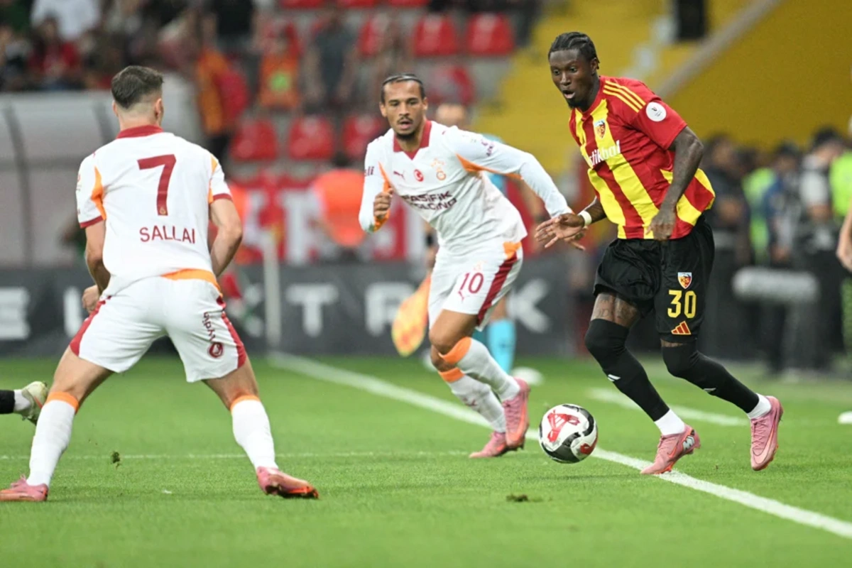 Galatasaray crushes Kayserispor – takes lead in Super Lea...