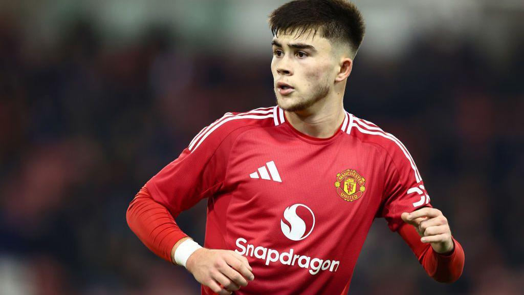 "Гарри Амасс готов завершить аренду в Норвич Сити"