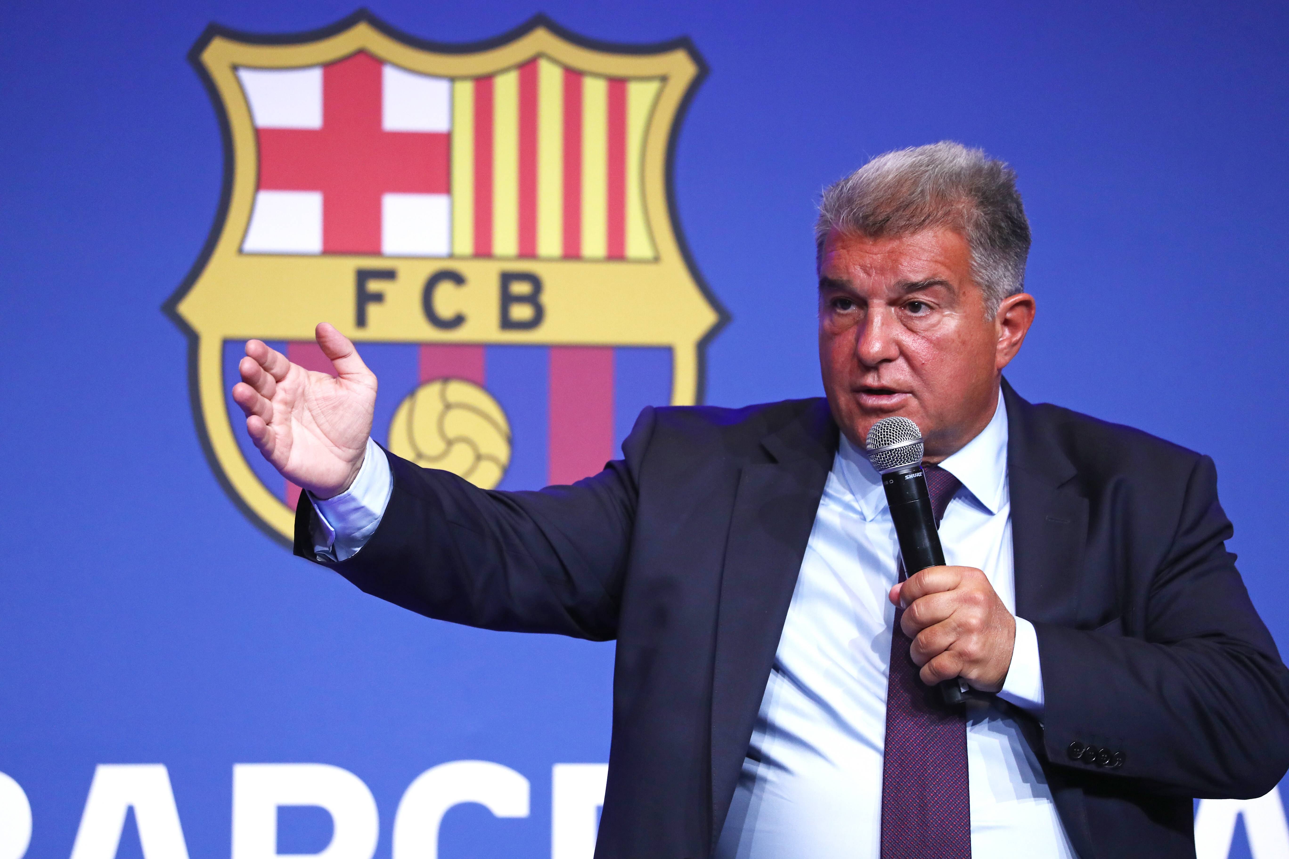 Joan Laporta criticises rival Victor Font ahead of Barcel...